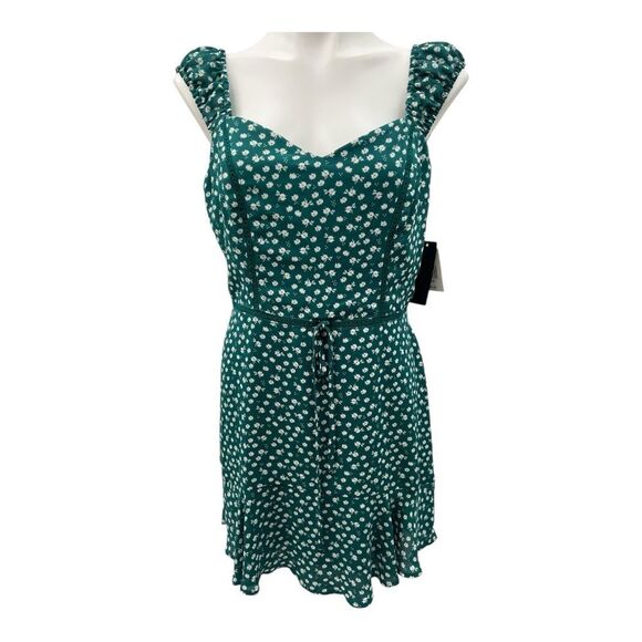 City Triangles Green and White Sundress Sleeveless Sweetheart Midi - Picture 1 of 5